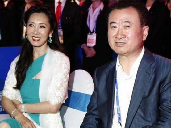 丈夫是王健林 儿子是王思聪 闺蜜是赵薇 你不知道林宁有多牛